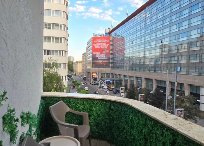 Amelie - Ultracentral Cozy 1br In The Heart Of