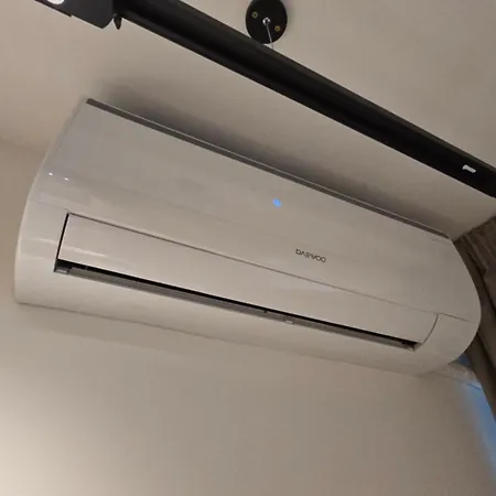 Apartament Amelie - Ultracentral Cozy 1br In The Heart Of