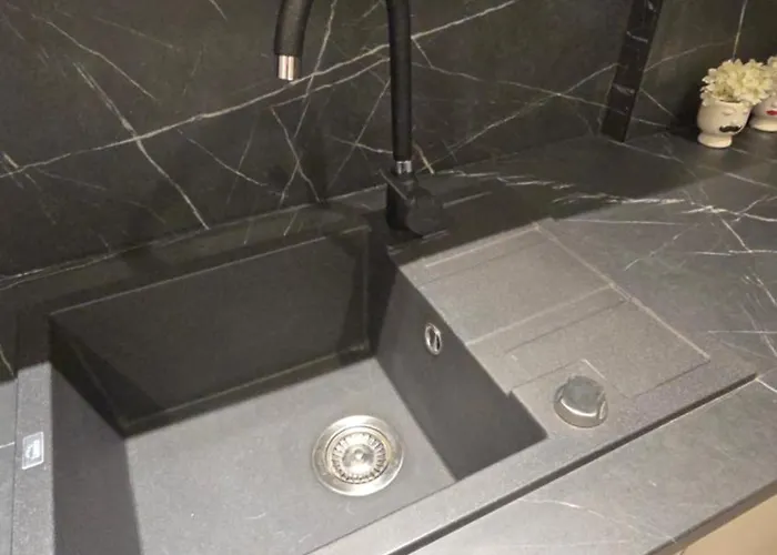 Amelie - Ultracentral Cozy 1br In The Heart Of Apartman Bukarest